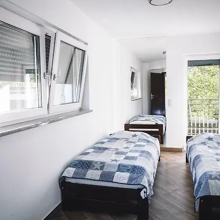 Villa Tower Nad Jeziorem Nyskim Skorochow Exterior foto